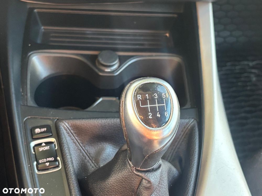 BMW Seria 1 116d DPF Edition Lifestyle - 24