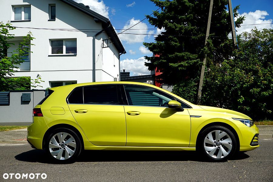 Volkswagen Golf - 16