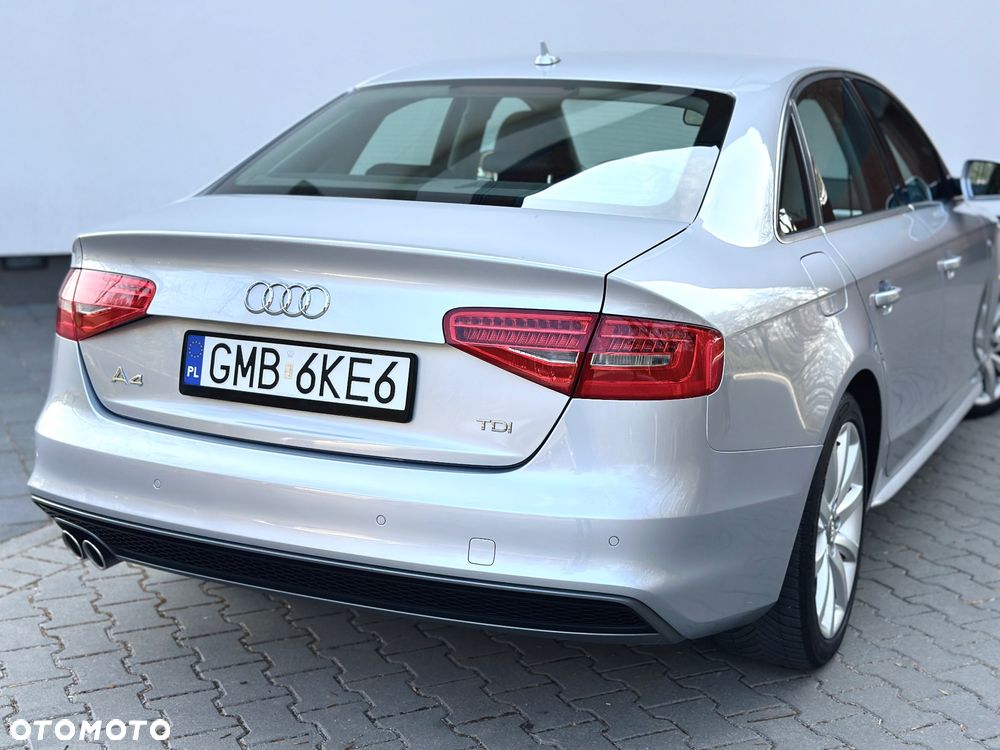Audi A4 Limousine 2.0 TDI DPF clean diesel multitronic Ambiente - 15