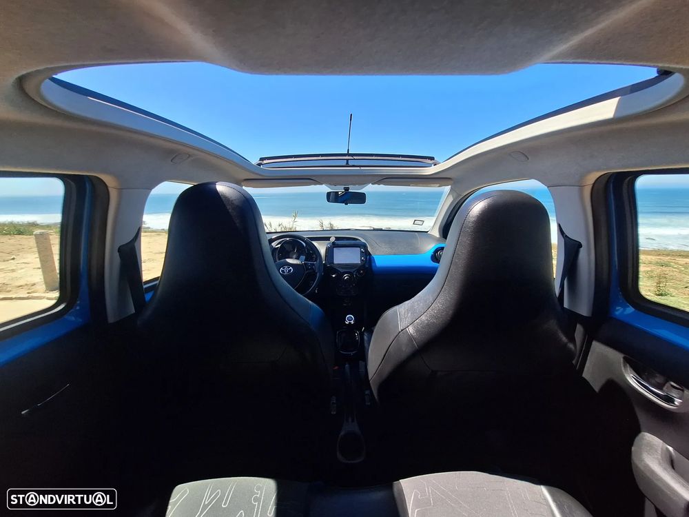 Toyota Aygo 1.0 X-Wave - 21