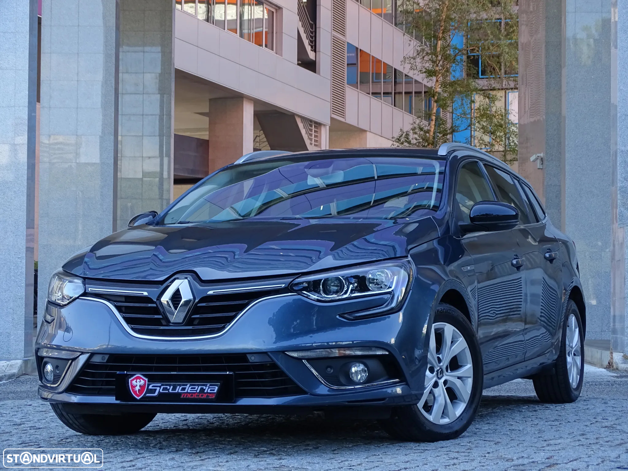 Renault Mégane Sport Tourer 1.5 Blue dCi Limited - 9