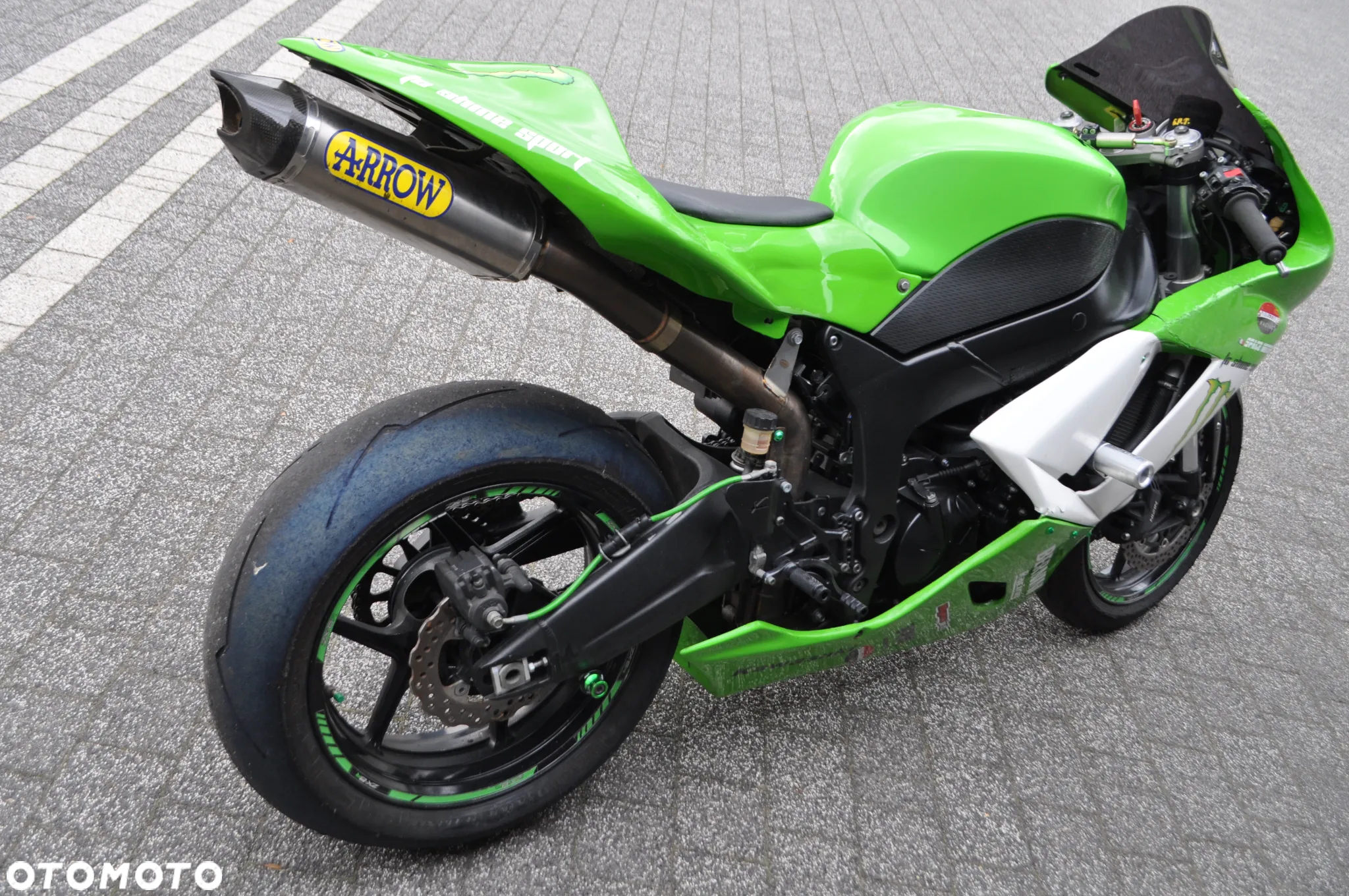 Kawasaki ZXR - 3