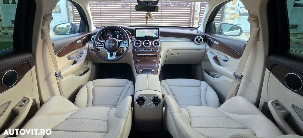 Mercedes-Benz GLC Coupe 200 MHEV - 9