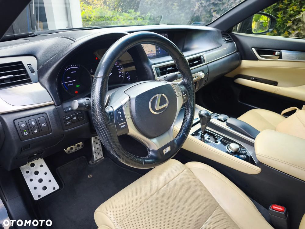 Lexus GS 450h F Sport - 3