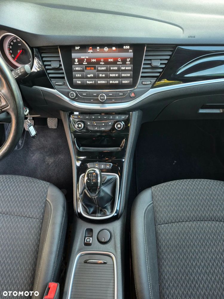 Opel Astra 1.4 Turbo Innovation - 18