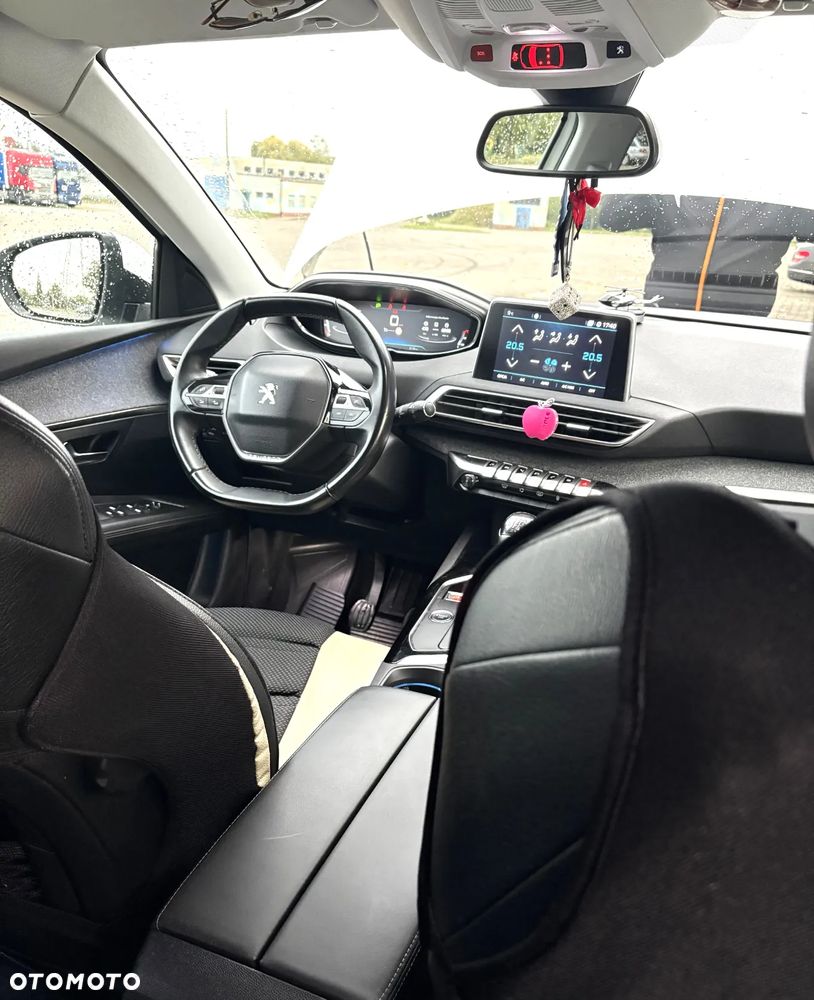 Peugeot 3008 1.2 PureTech Allure S&S - 7