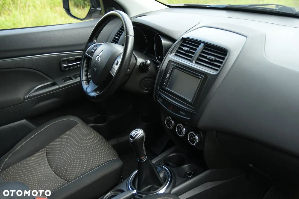 Mitsubishi ASX 1.6 2WD Diamant Edition+ - 24