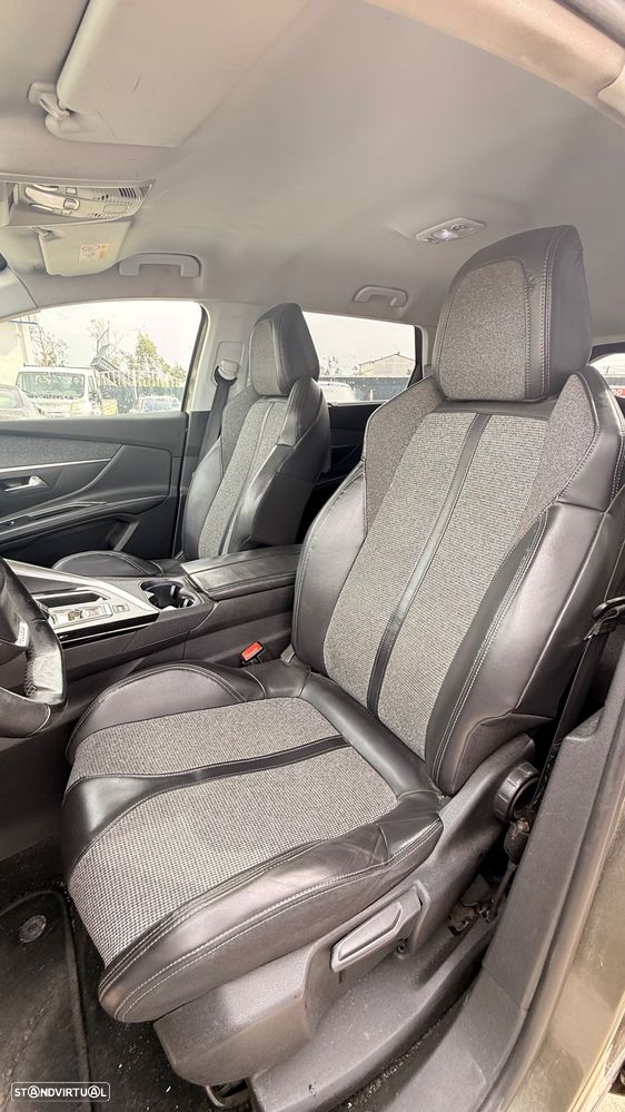 Peugeot 5008 BlueHDI 120 EAT6 Stop & Start Allure - 9