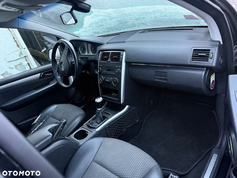 Mercedes-Benz Klasa B 170 - 13