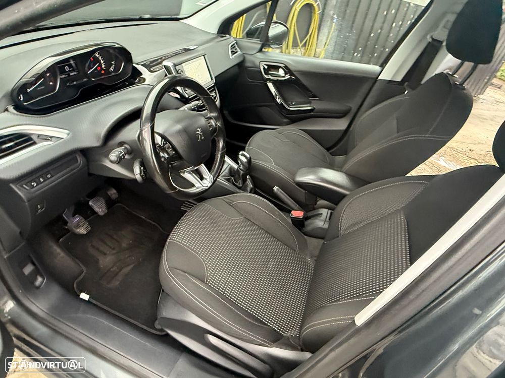 Peugeot 208 1.6 BlueHDi Allure - 8