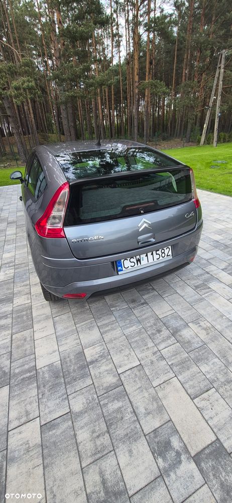 Citroën C4 1.4 16V Impress - 13