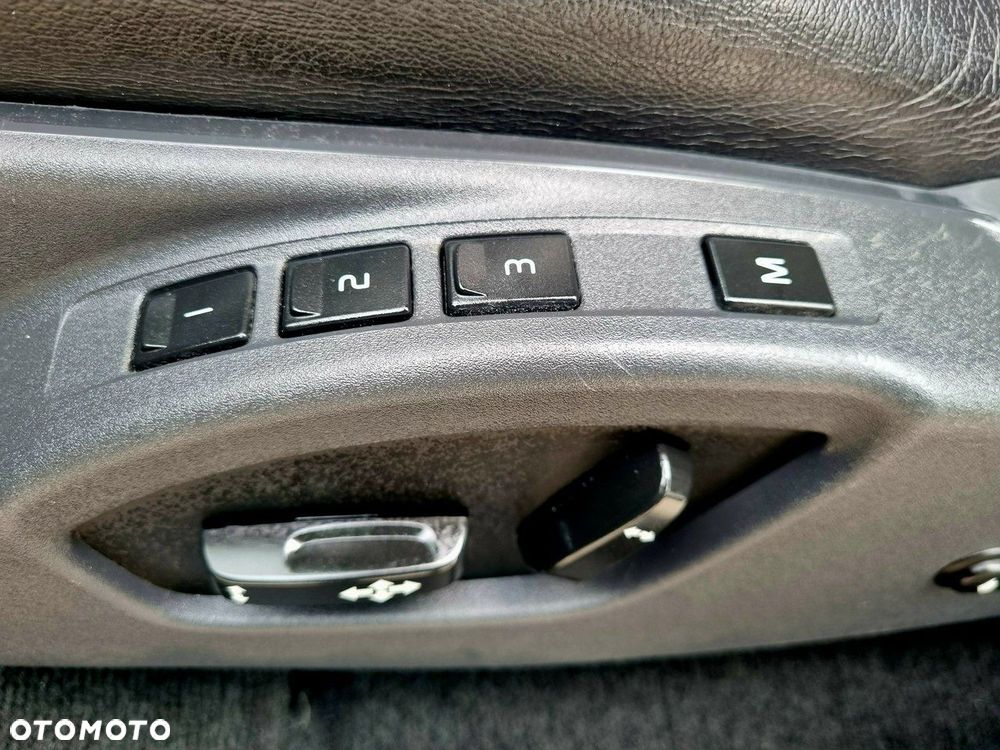 Volvo XC 60 D4 Geartronic Summum - 10