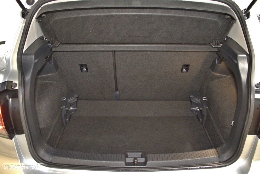 VW T-Cross 1.0 TSI Urban DSG - 19