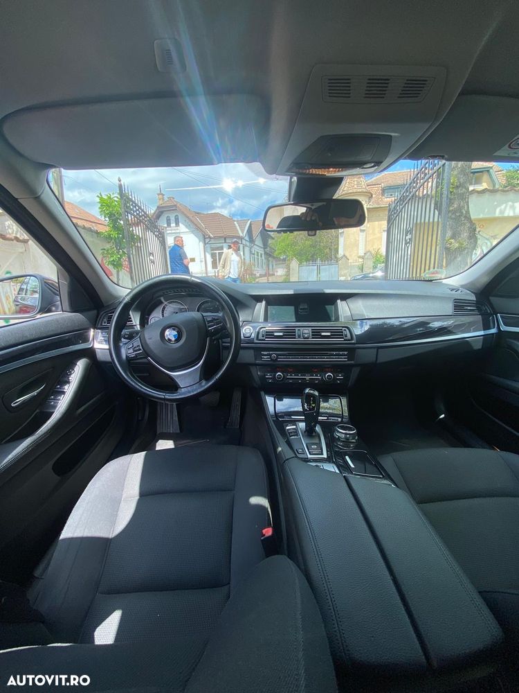 BMW Seria 5 520d Aut. Luxury Line - 4