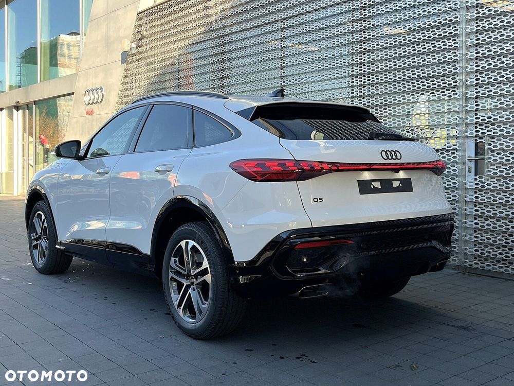 Audi Q5 Sportback - 7