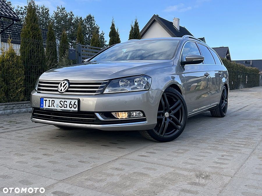 Volkswagen Passat 2.0 TDI Highline - 21