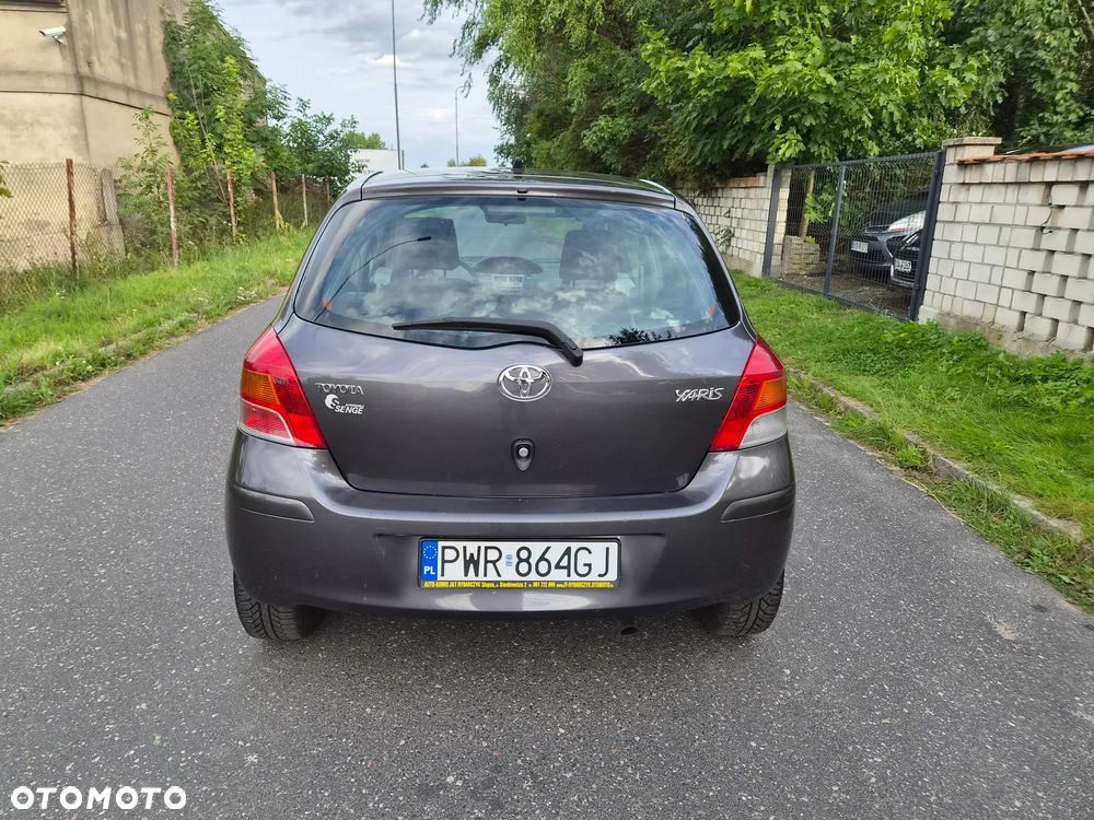 Toyota Yaris 1.33 VVT-i Sol - 9