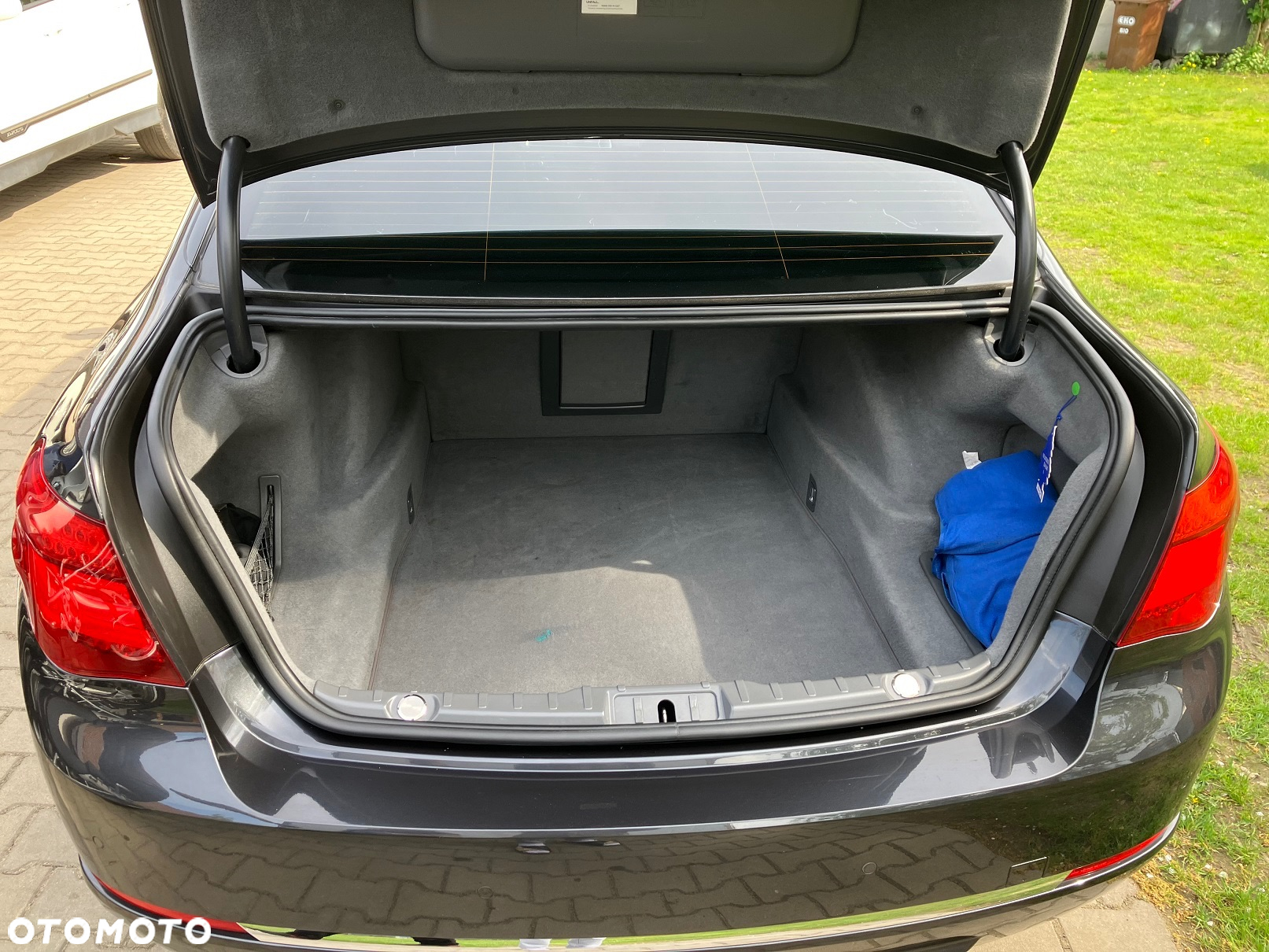 BMW Seria 7 - 8