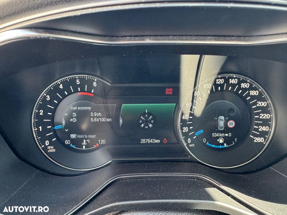 Ford Mondeo 1.6 TDCi ECOnetic Start-Stopp Titanium - 26