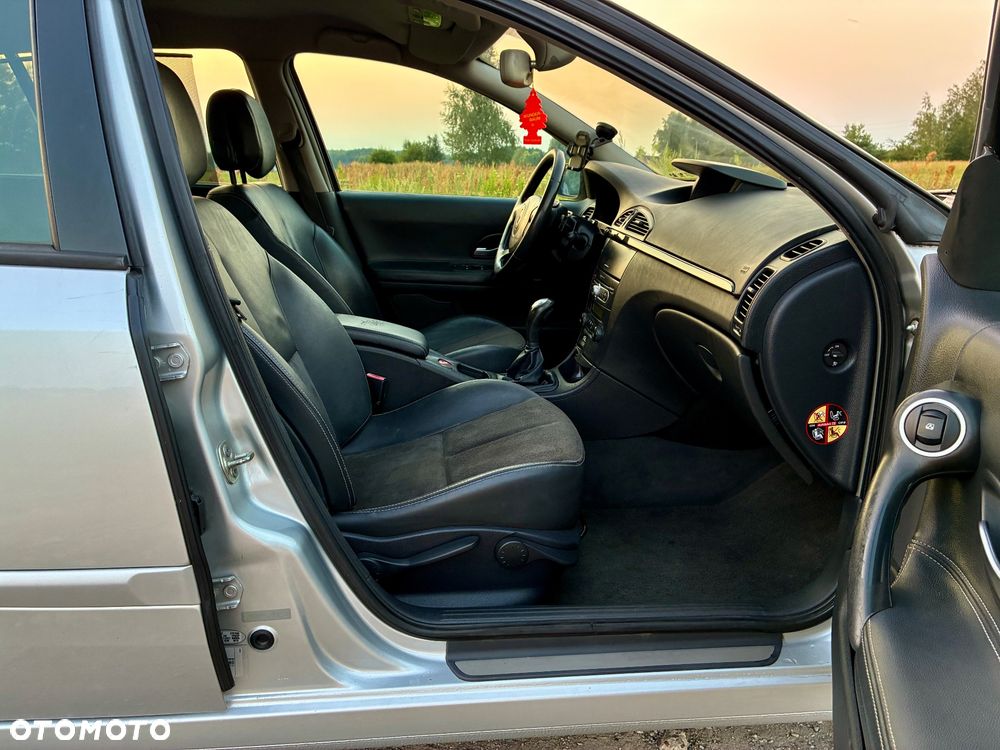 Renault Laguna - 26