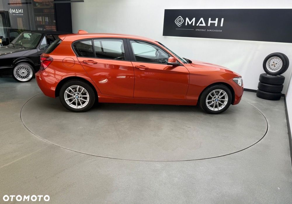 BMW Seria 1 116i - 13