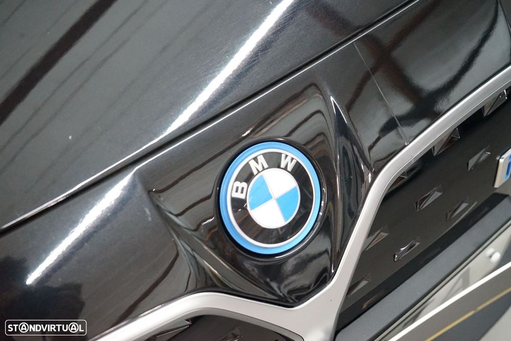 BMW i4 eDrive40 Desportiva M - 8