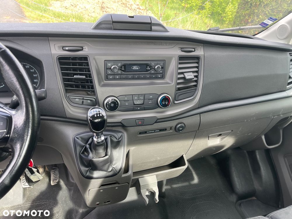 Ford Transit - 13