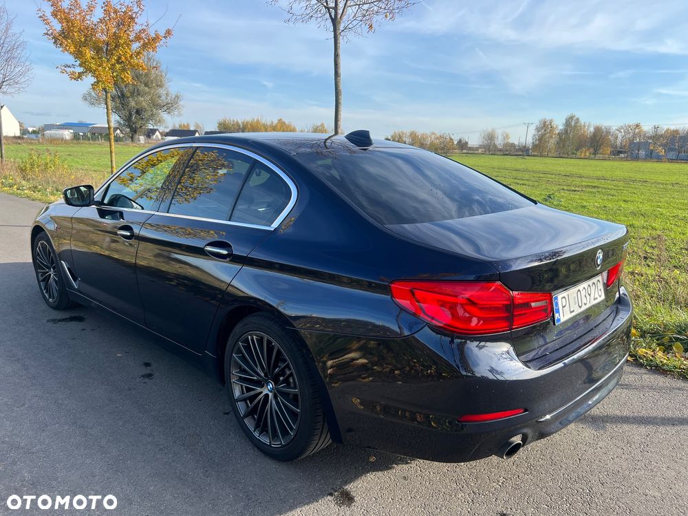 BMW Seria 5 530i Luxury Line - 7