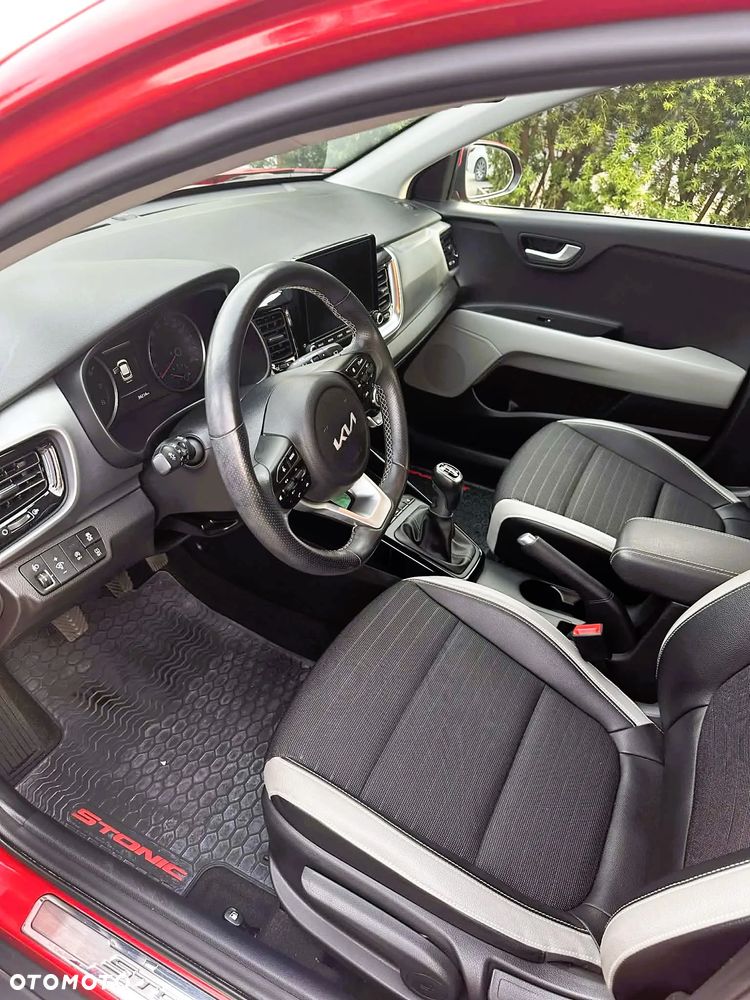 Kia Stonic 1.0 T-GDI L - 16