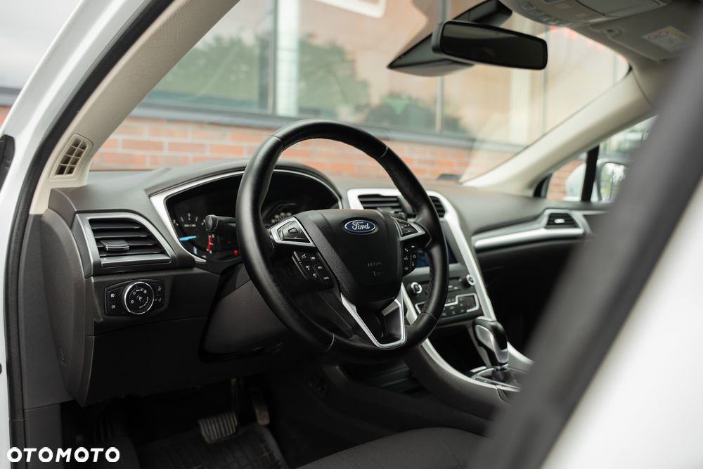 Ford Mondeo SW 2.0 TDCi S&S PowerShift-Aut Business Edition - 24