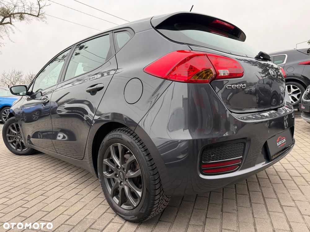 Kia Ceed 1.4 Attract - 3