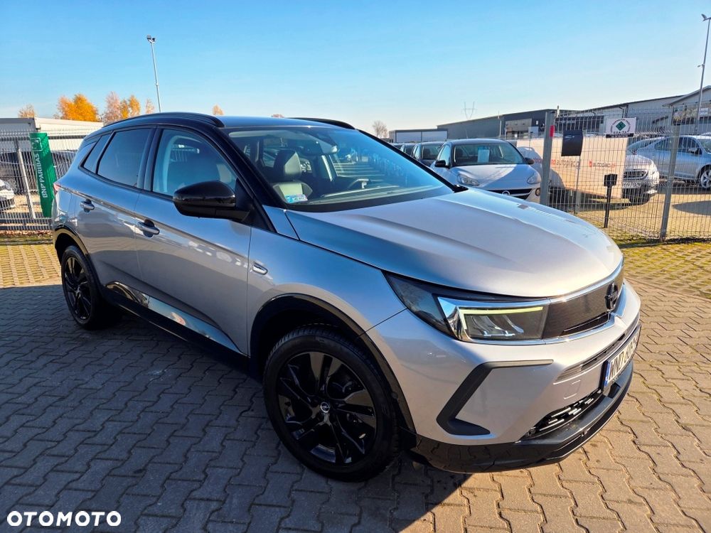 Opel Grandland 1.5 CDTI Ultimate S&S - 3