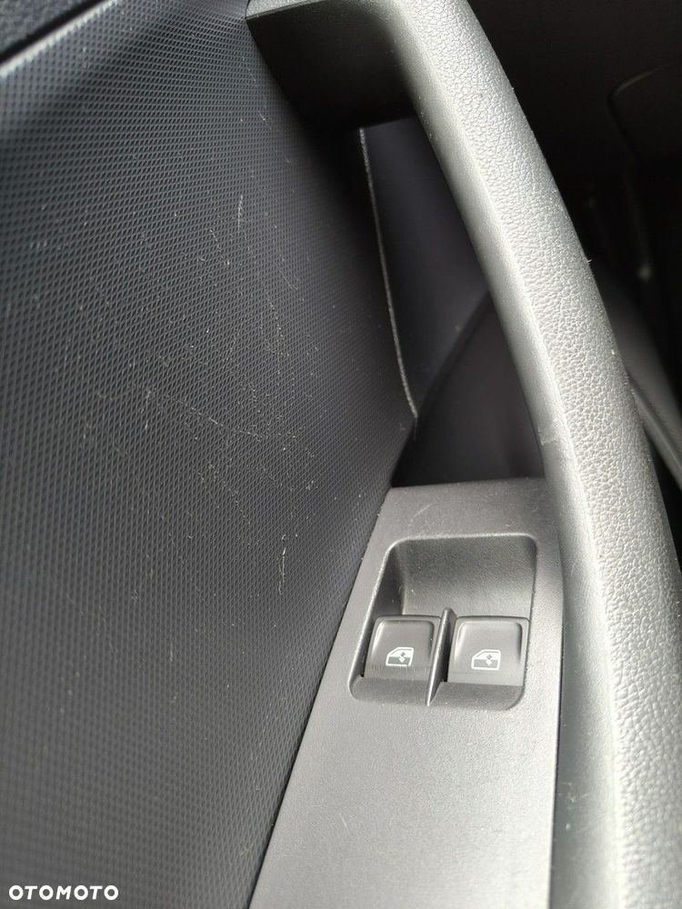 Skoda RAPID 1.0 TSI Active - 15