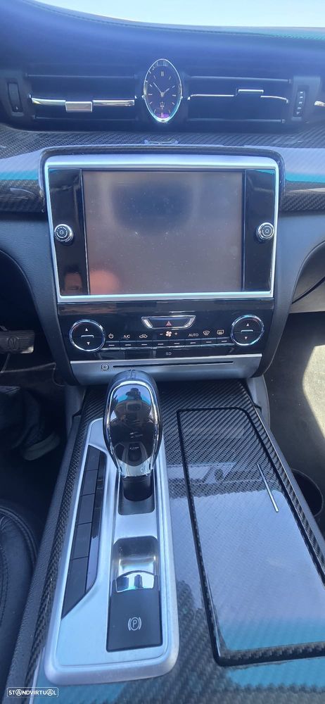 Maserati Quattroporte 3.0 V6 D GranSport - 17