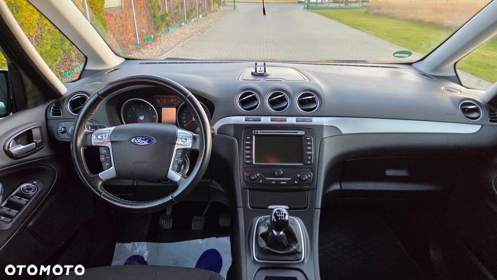 Ford Galaxy 2.0 TDCi Titanium - 23