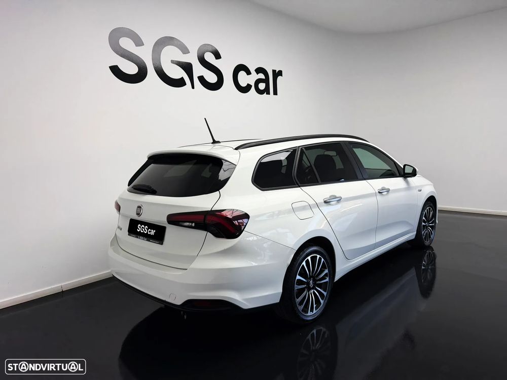 Fiat Tipo Station Wagon 1.0 GSE T3 City Life - 4