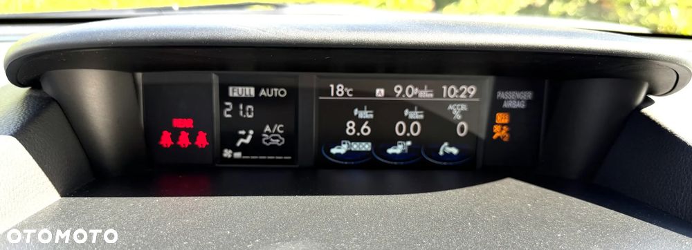 Subaru Forester 2.0i Platinum Lineartronic - 31