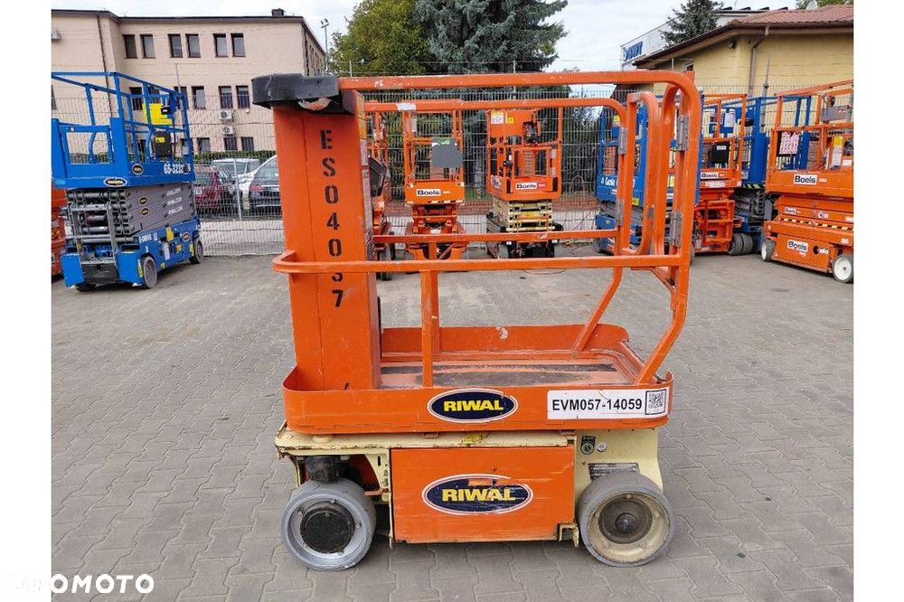 JLG 1230 ES - 1