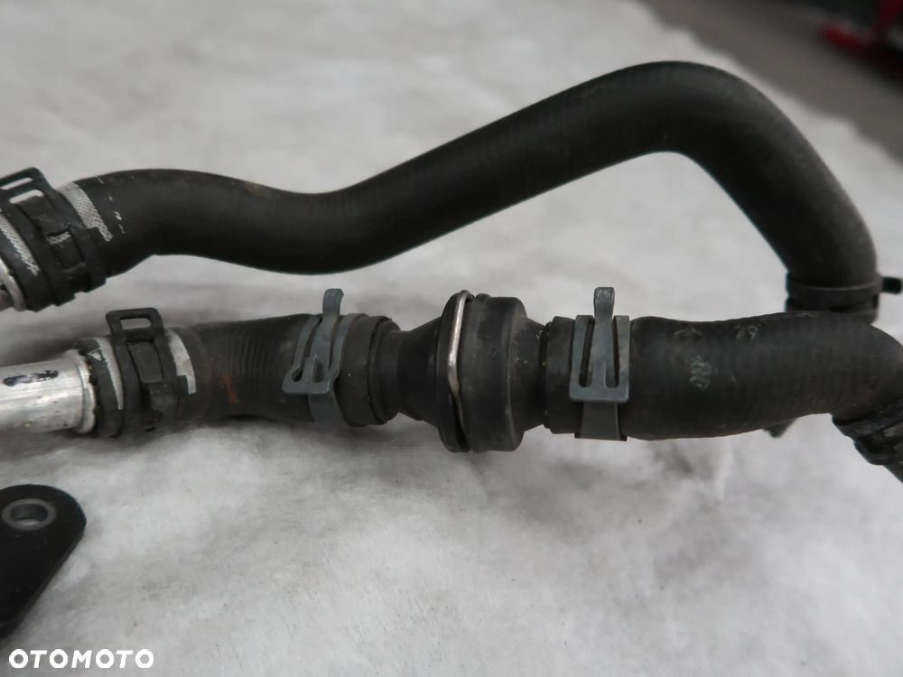 Węże Wody Audi A5 8W0121400B - 2
