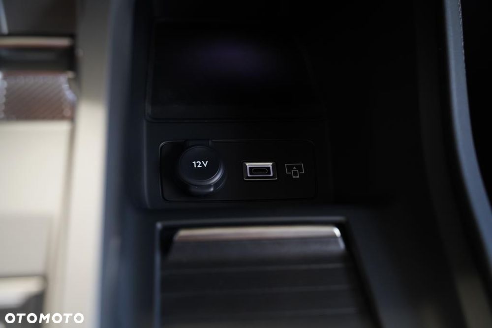 Peugeot 408 1.2 PureTech mHEV Allure S&S e-DSC6 - 20