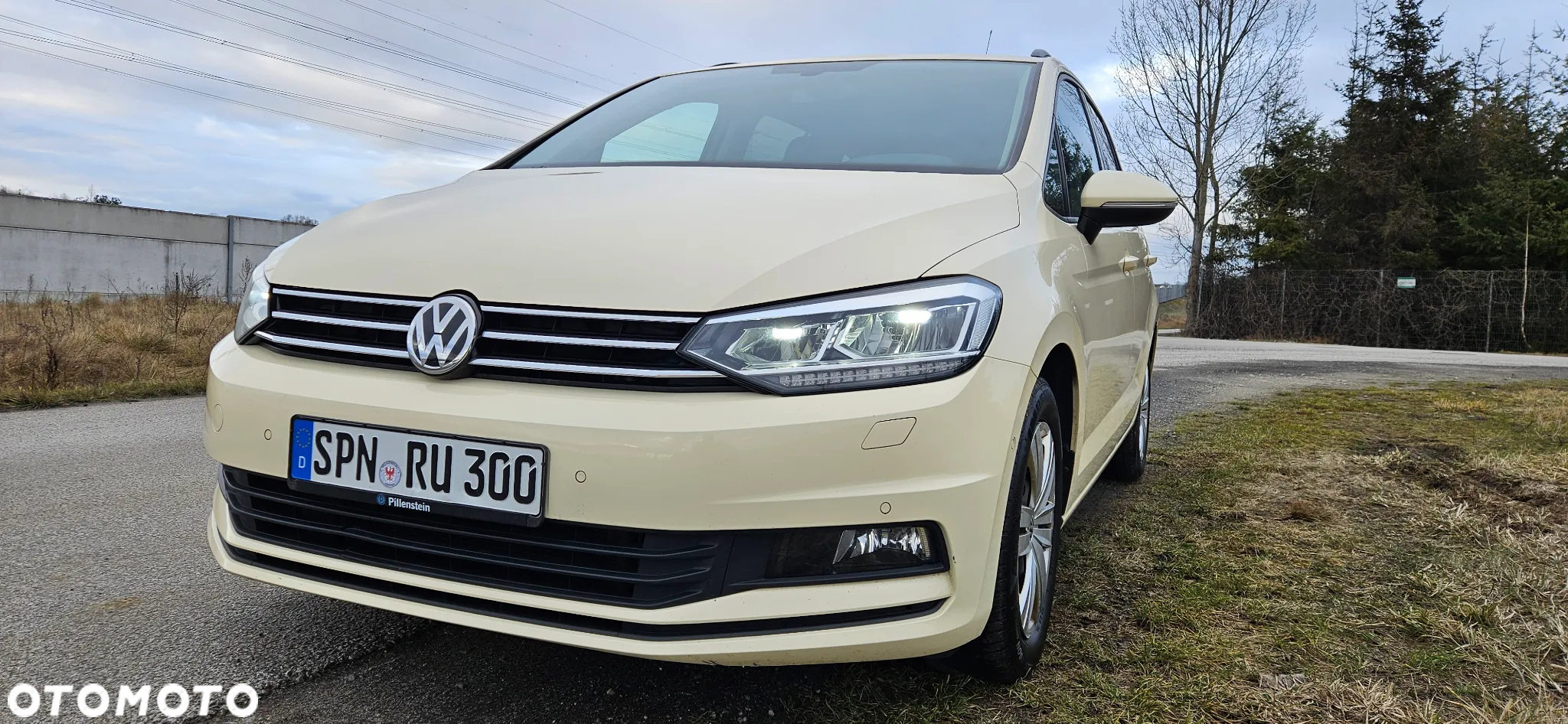 Volkswagen Touran 2.0 TDI SCR DSG UNITED - 30
