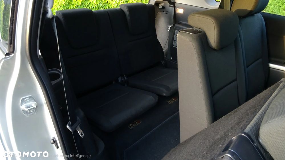 Toyota Corolla Verso 1.8 Sol 7os - 12