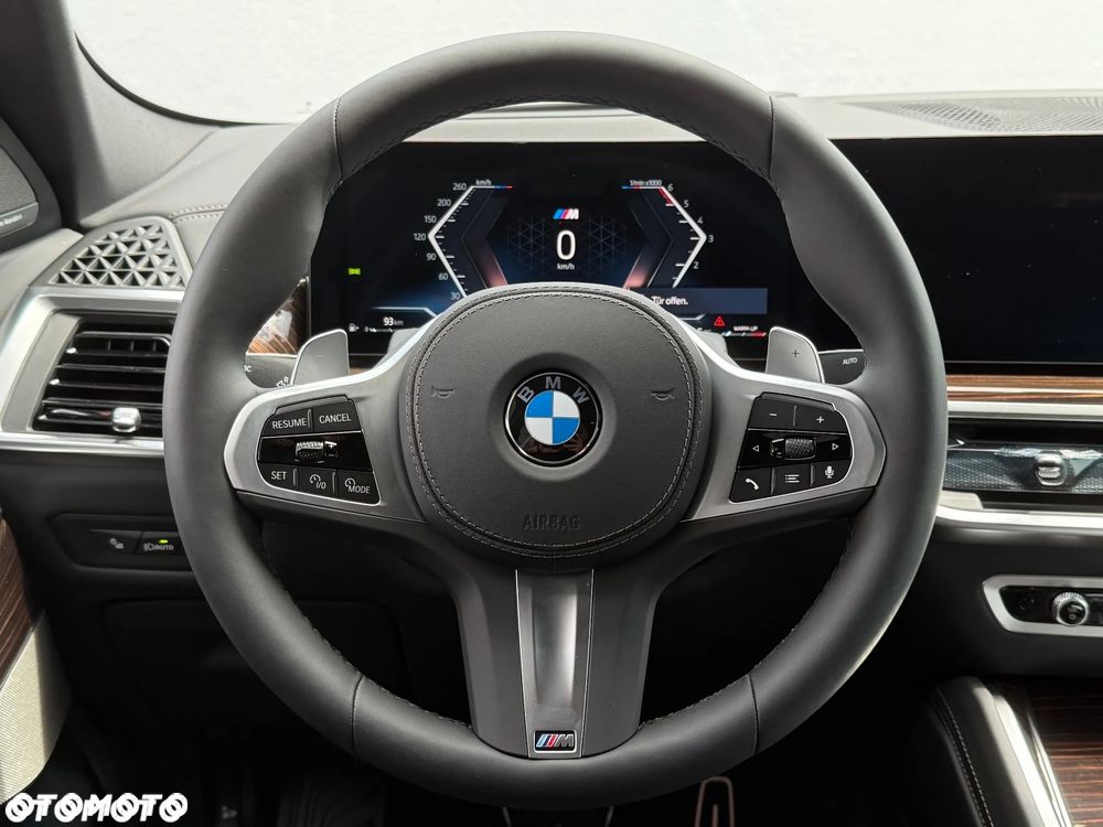 BMW X6 xDrive30d - 23