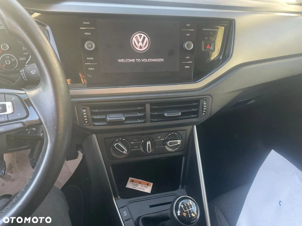 Volkswagen Polo 1.0 TSI Blue Motion - 6