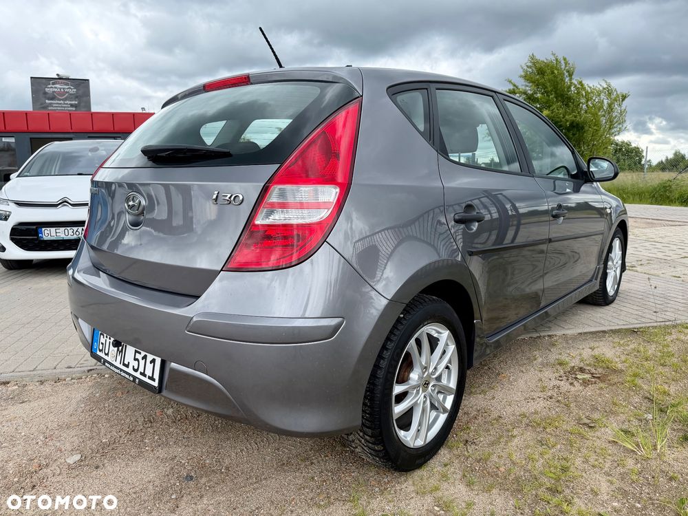 Hyundai i30 1.4 Comfort - 3
