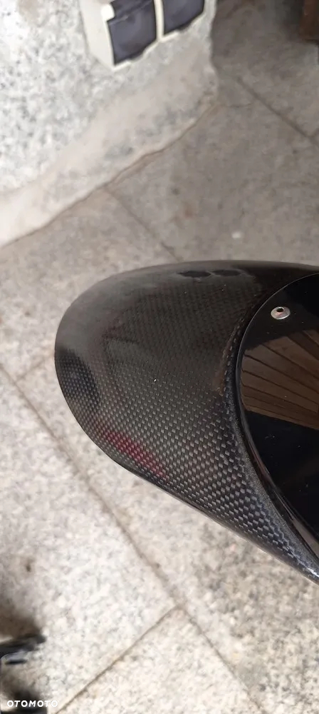TRIUMPH STREET TRIPLE 675 OWIEWKA CZASZA SZYBA 15 - 12