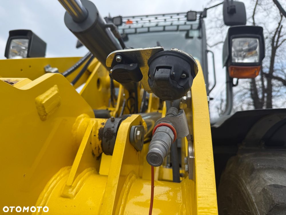 Wacker Neuson Ładowarka WL52 - 12