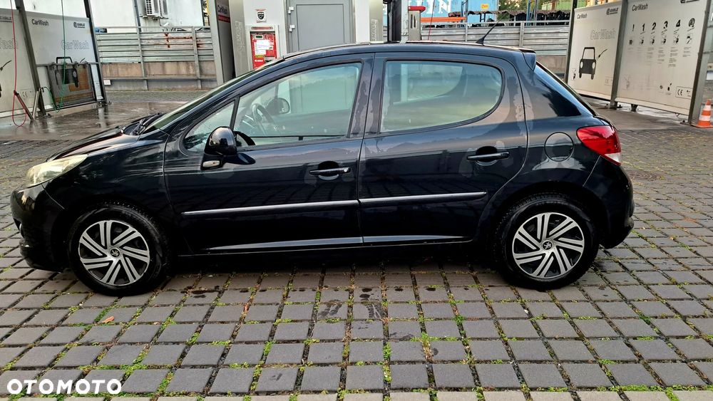 Peugeot 207 1.4 Trendy - 8