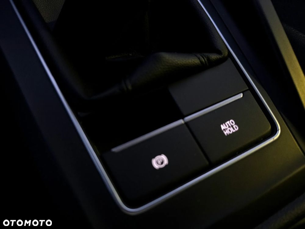 Volkswagen Golf 1.5 TSI EVO Life - 17