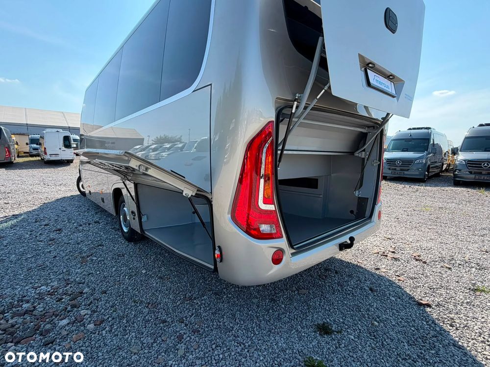 Mercedes-Benz Sprinter 519 - 8